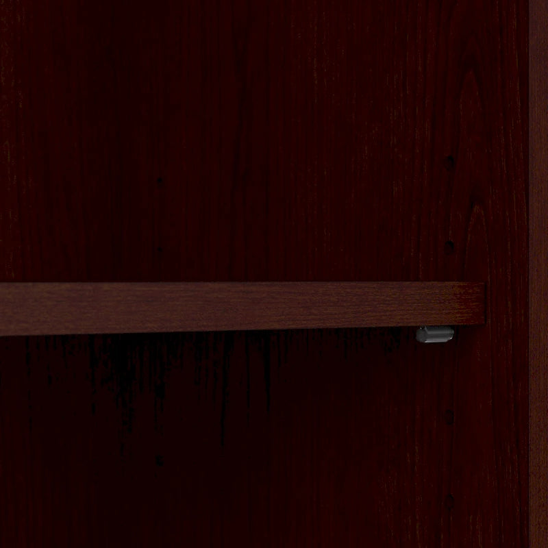 Armoire haute de rangement Cabot avec portes par Bush Furniture