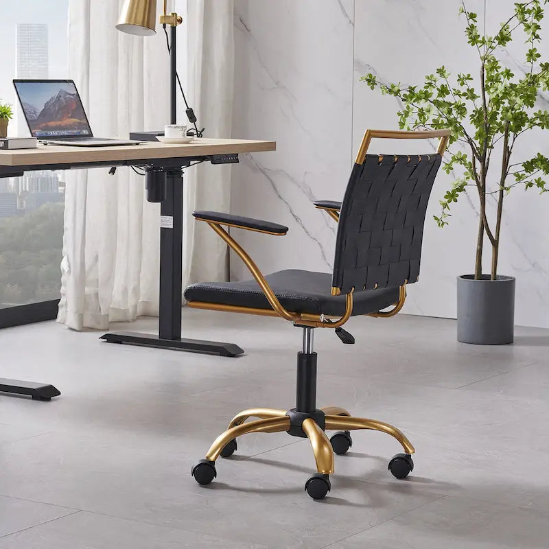Chaise de bureau mi-hauteur en cuir doré