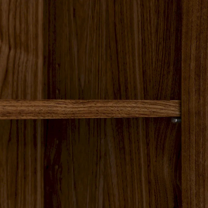 Armoire haute de rangement Cabot avec portes par Bush Furniture