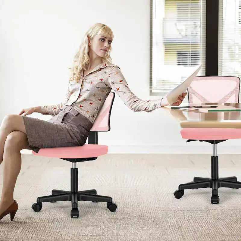 Chaise de bureau pivotante réglable en cuir synthétique